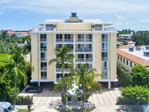 170 Chilean Avenue, Unit 2d, Palm Beach, FL 33480