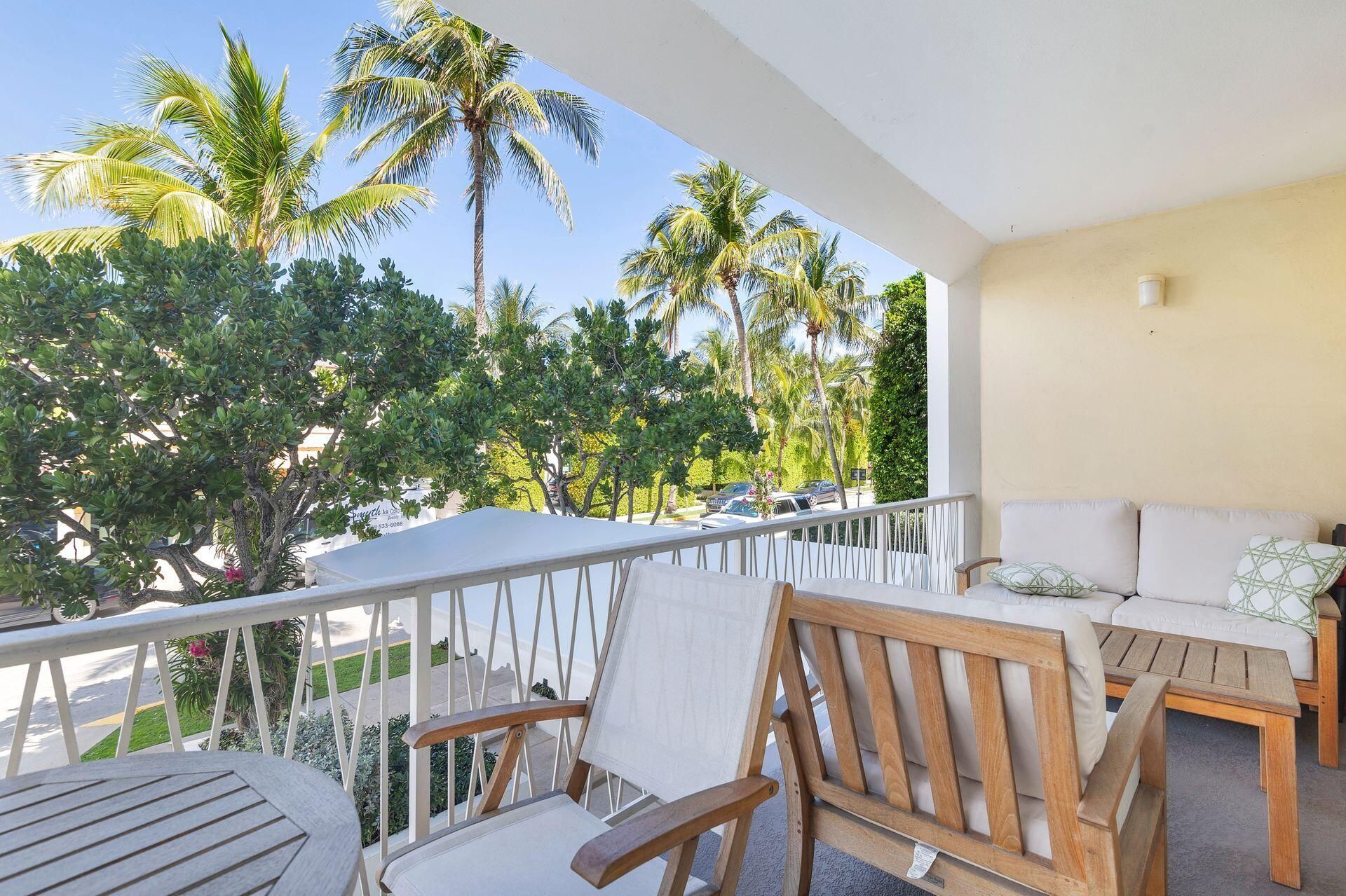 170 Chilean Avenue, Unit 2d, Palm Beach, FL 33480 Photo