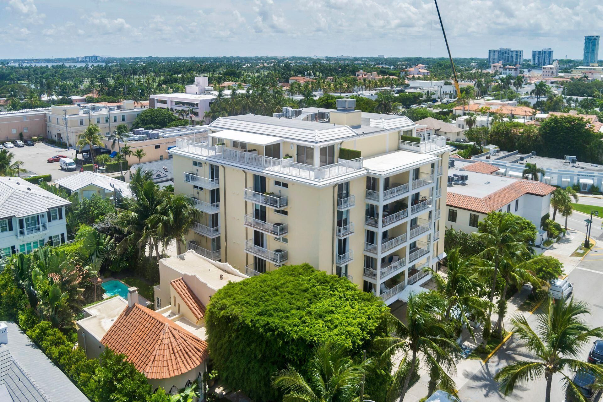 170 Chilean Avenue, Unit 2d, Palm Beach, FL 33480 Photo