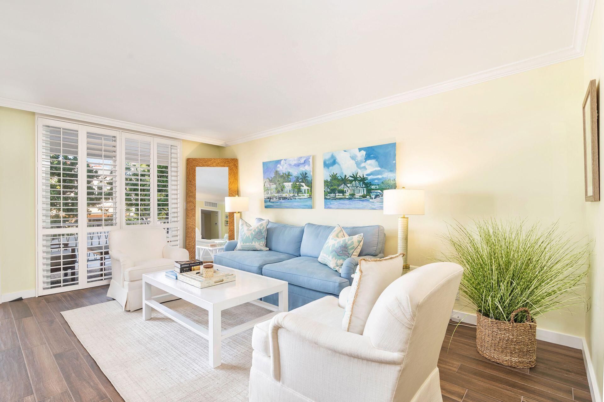 170 Chilean Avenue, Unit 2d, Palm Beach, FL 33480 Photo