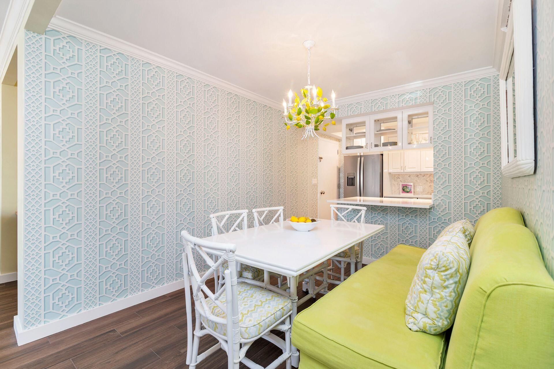 170 Chilean Avenue, Unit 2d, Palm Beach, FL 33480 Photo