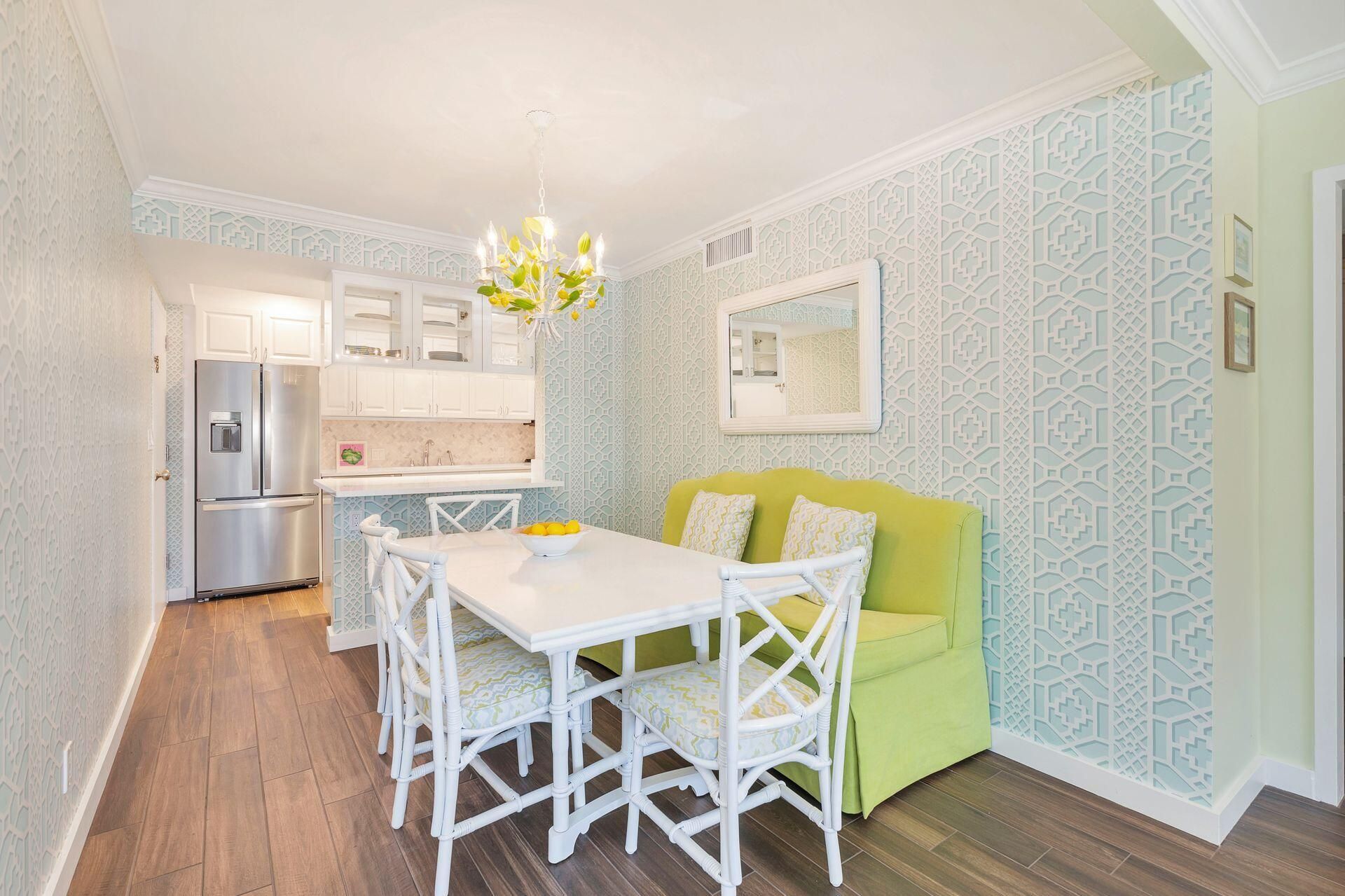 170 Chilean Avenue, Unit 2d, Palm Beach, FL 33480 Photo