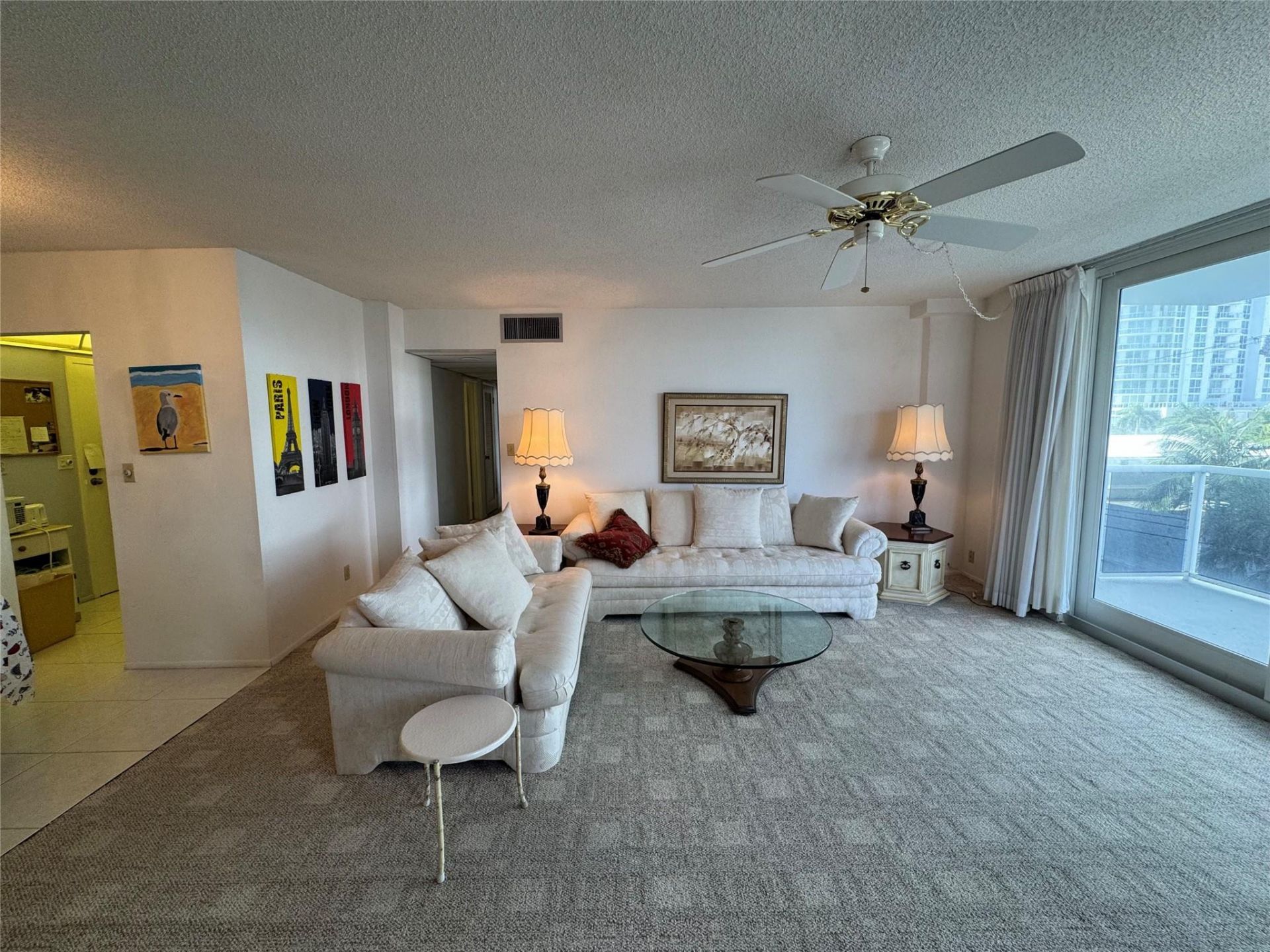 336 N Birch Road, Unit 3E, Fort Lauderdale, FL 33304 Photo