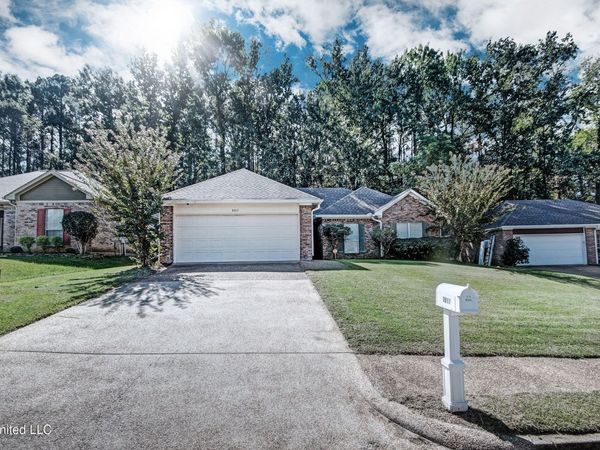 2017 Rolling Hill Drive, Brandon, MS 39042