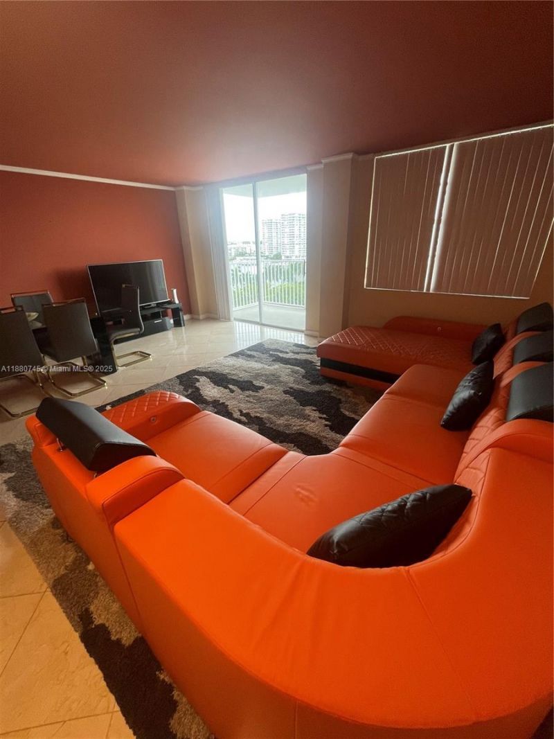 2851 NE 183rd St, Unit 906E, Aventura, FL 33160 Photo