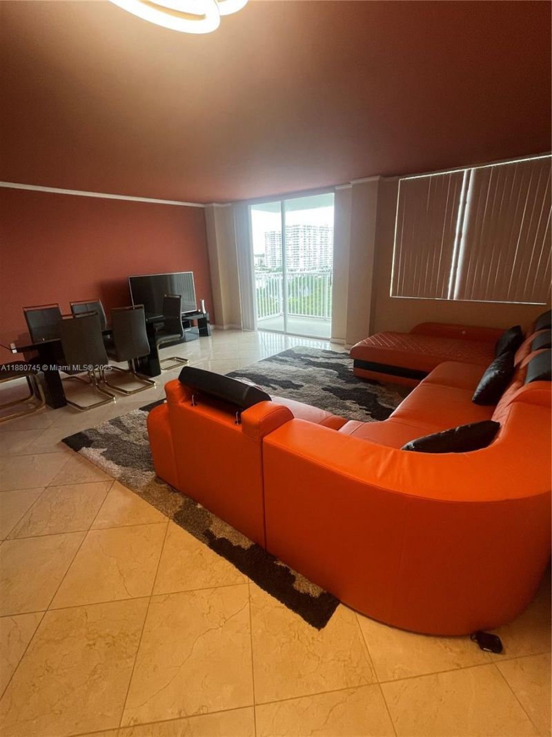 2851 NE 183rd St, Unit 906E, Aventura, FL 33160 Photo