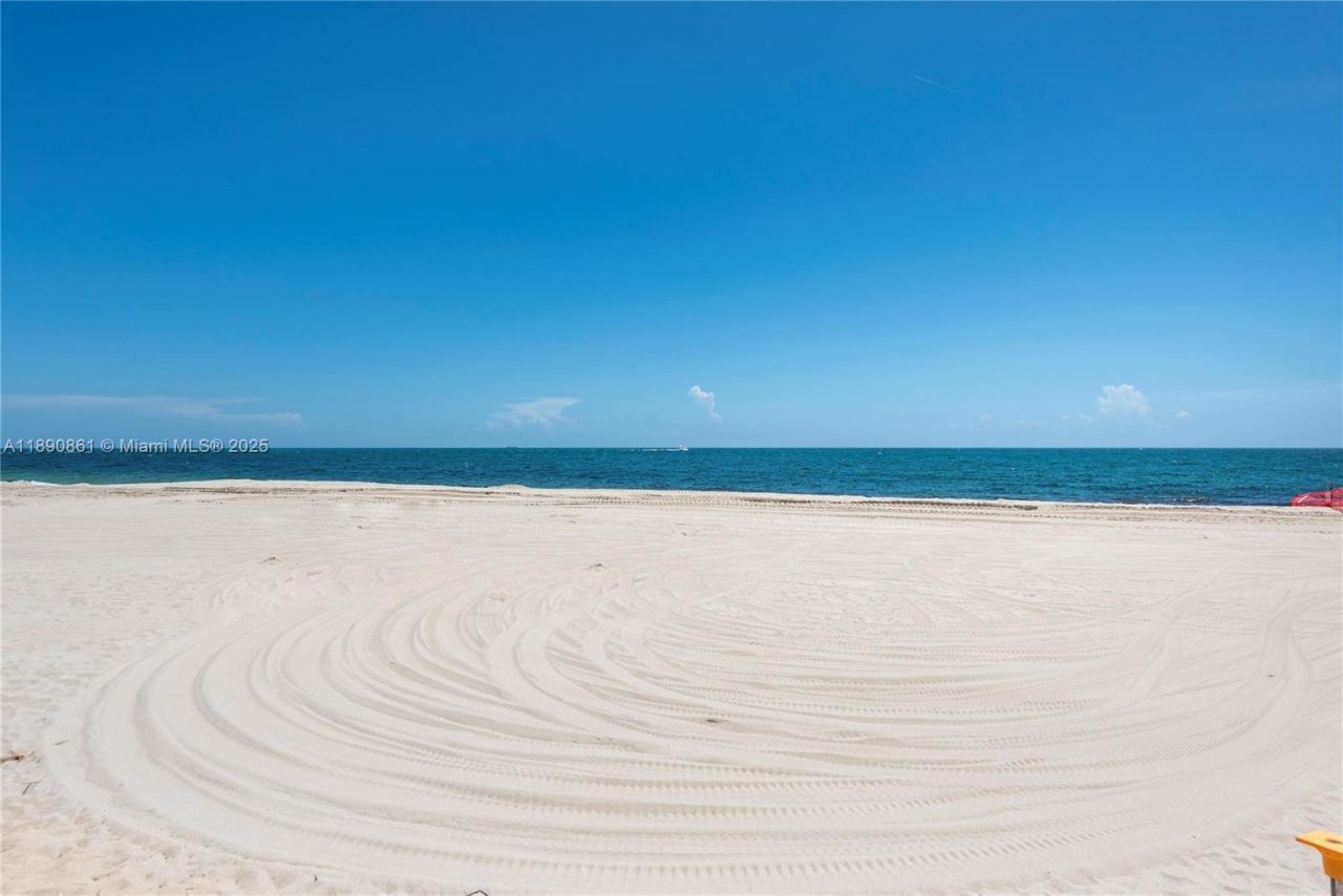 Please Call For Address, Unit 606, Bal Harbour, FL 33154 Photo