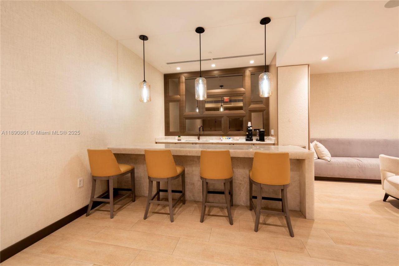 Please Call For Address, Unit 606, Bal Harbour, FL 33154 Photo