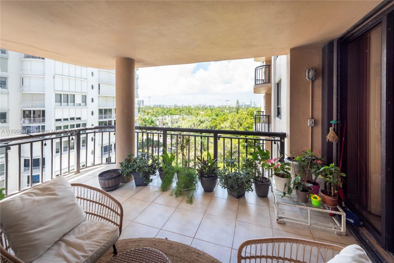 Please Call For Address, Unit 606, Bal Harbour, FL 33154 Photo