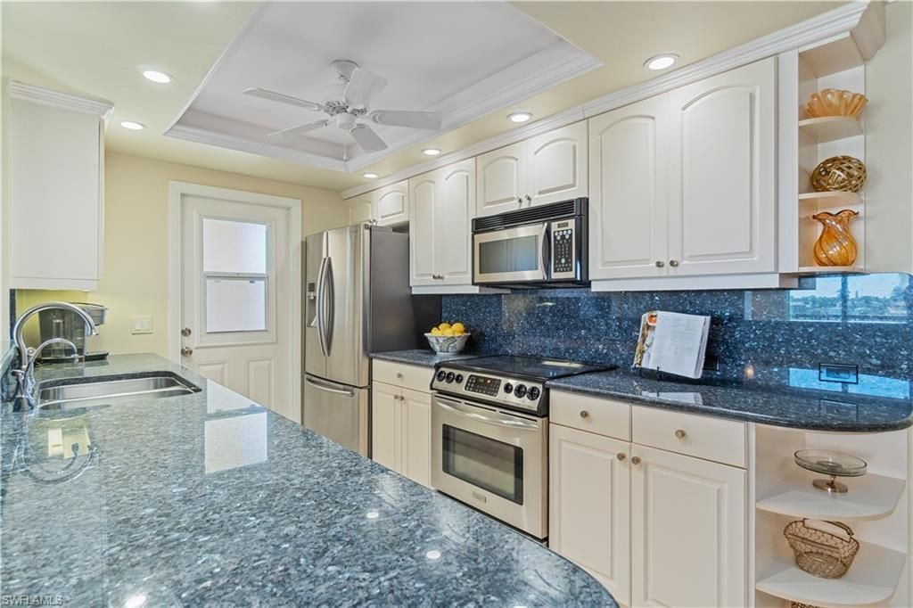 3000 Gulf Shore Blvd N, Unit 410, Naples, FL 34103 Photo