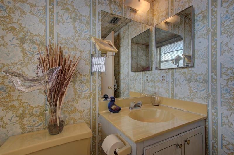 7867 Golf Circle Drive, Unit 108, Margate, FL 33063 Photo