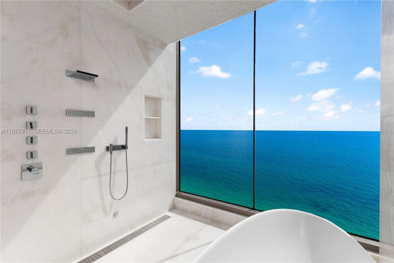 17975 Collins Ave, Unit N-1802, Sunny Isles Beach, FL 33160 Photo
