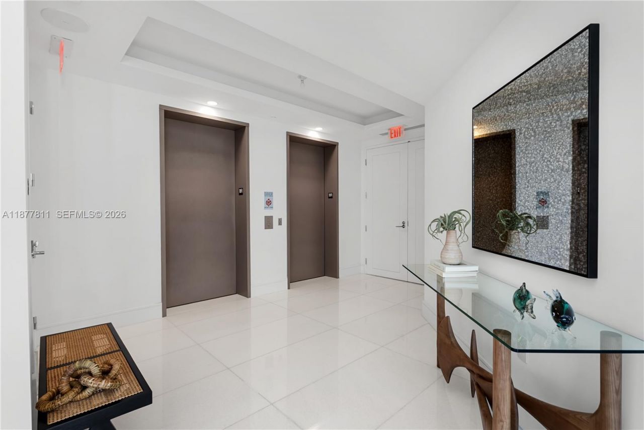 17975 Collins Ave, Unit N-1802, Sunny Isles Beach, FL 33160 Photo
