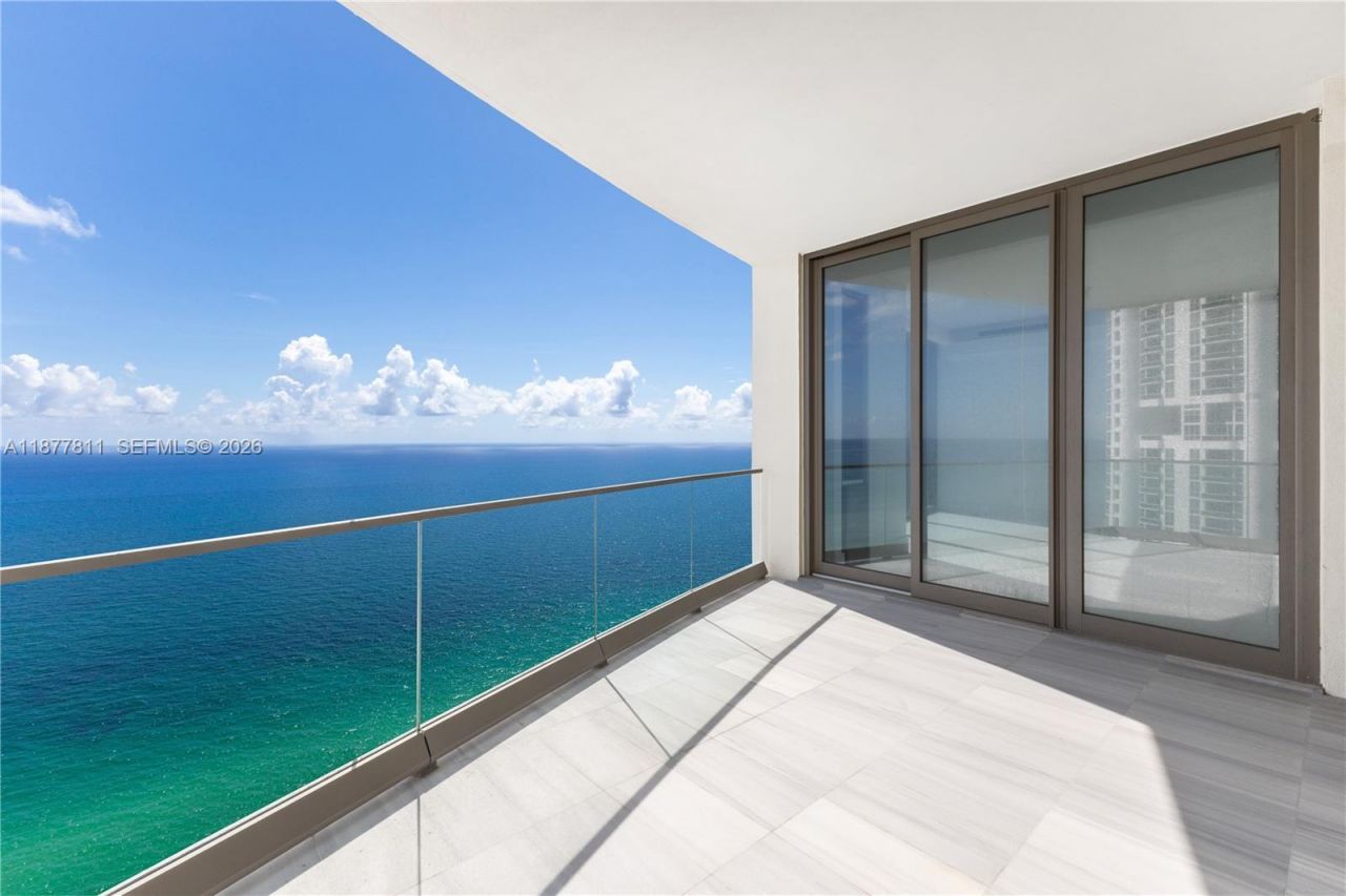 17975 Collins Ave, Unit N-1802, Sunny Isles Beach, FL 33160 Photo