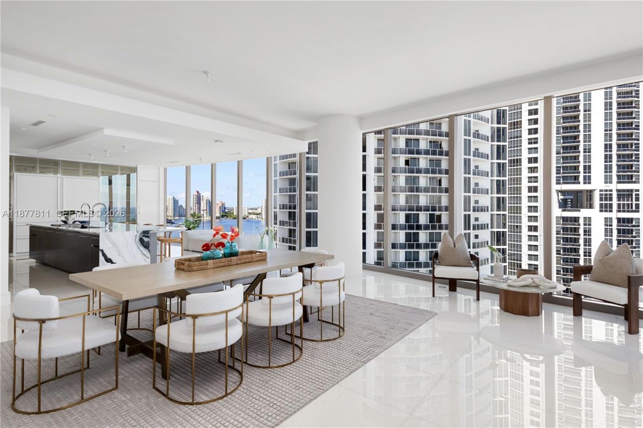 17975 Collins Ave, Unit N-1802, Sunny Isles Beach, FL 33160 Photo