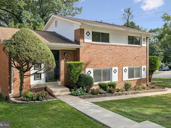 9801 ARBOR HILL DRIVE, SILVER SPRING, MD 20903
