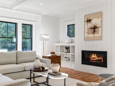 2 Lily Lane, Wenham, MA 01984