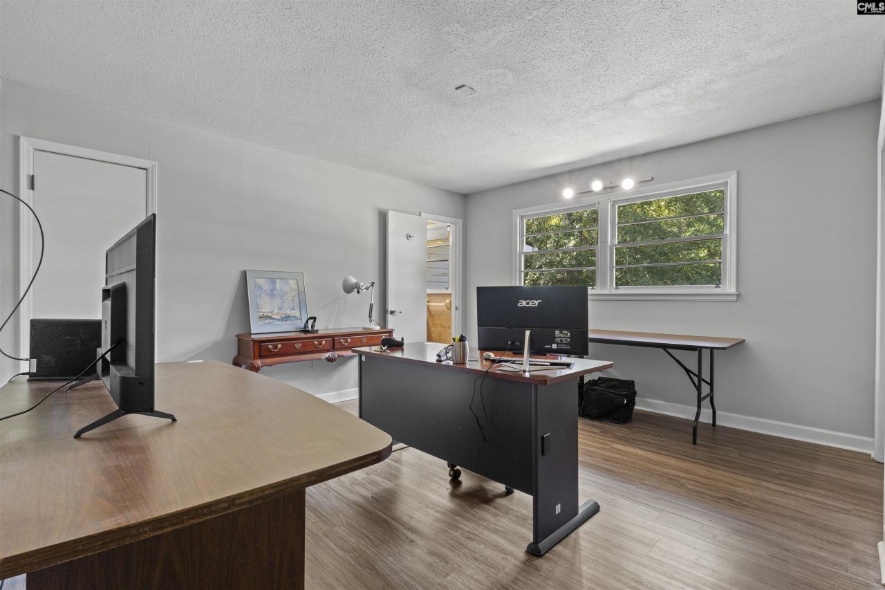 104 Round Knob Road Photo 25