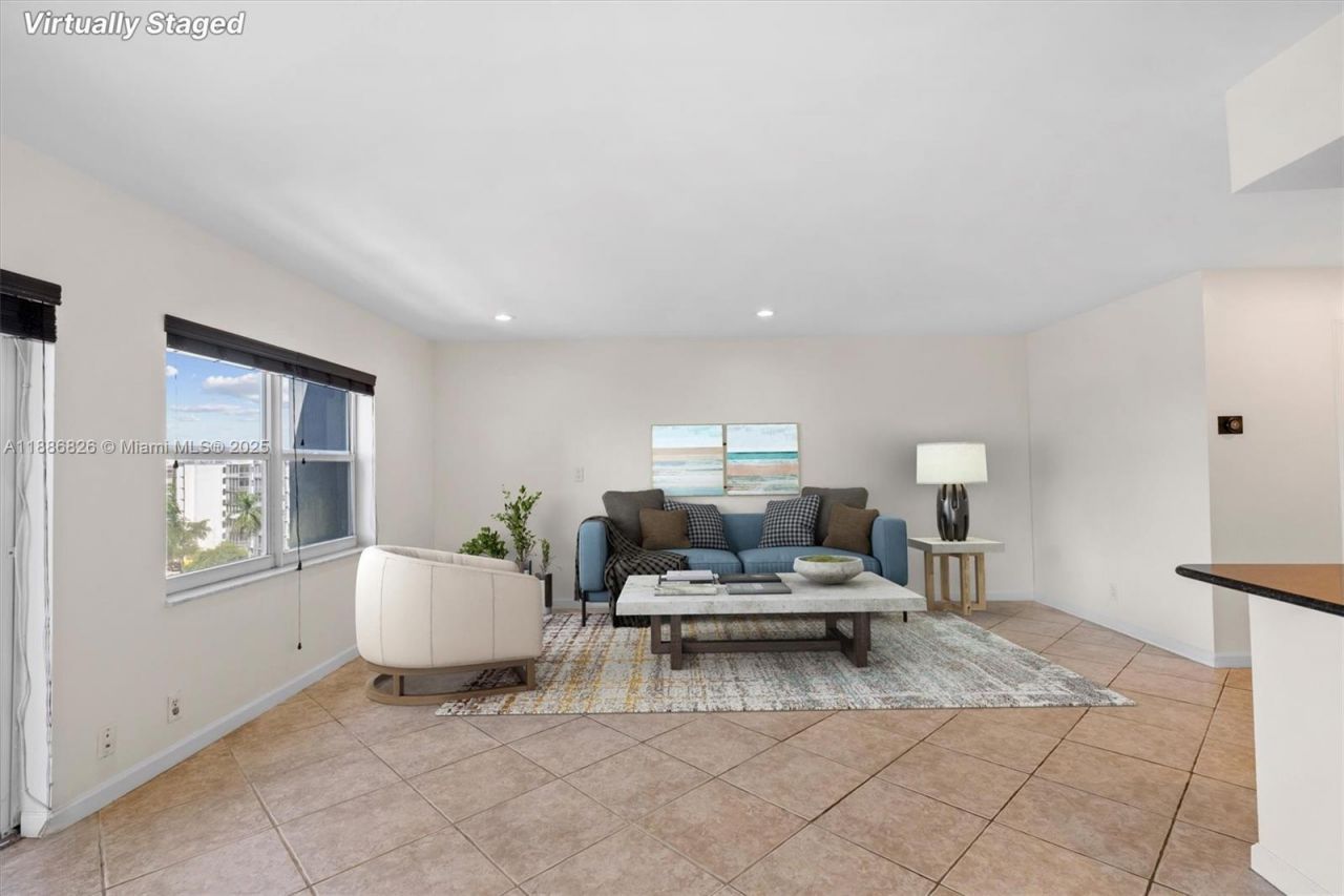 200 Diplomat Pkwy, Unit 825, Hallandale Beach, FL 33009 Photo