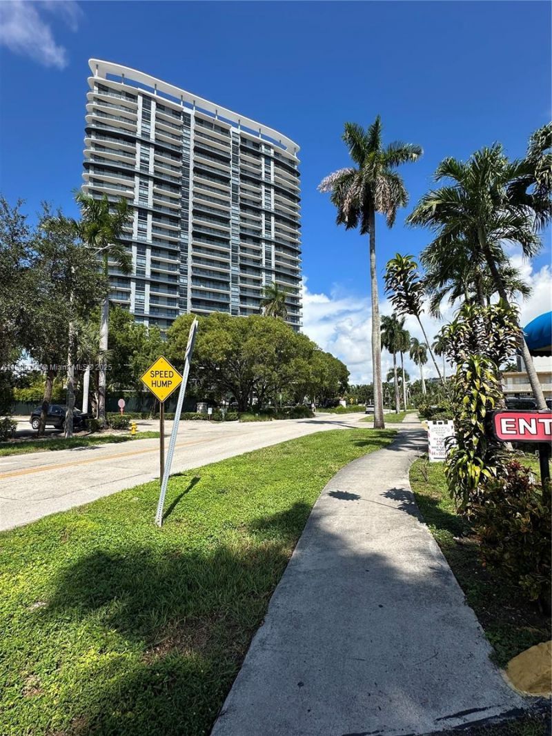 26 Diplomat Parkway, Unit 2248, Hallandale Beach, FL 33009 Photo