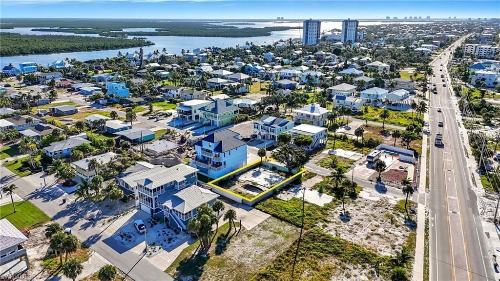 117 Hibiscus Dr, Fort Myers Beach, FL 33931 Photo