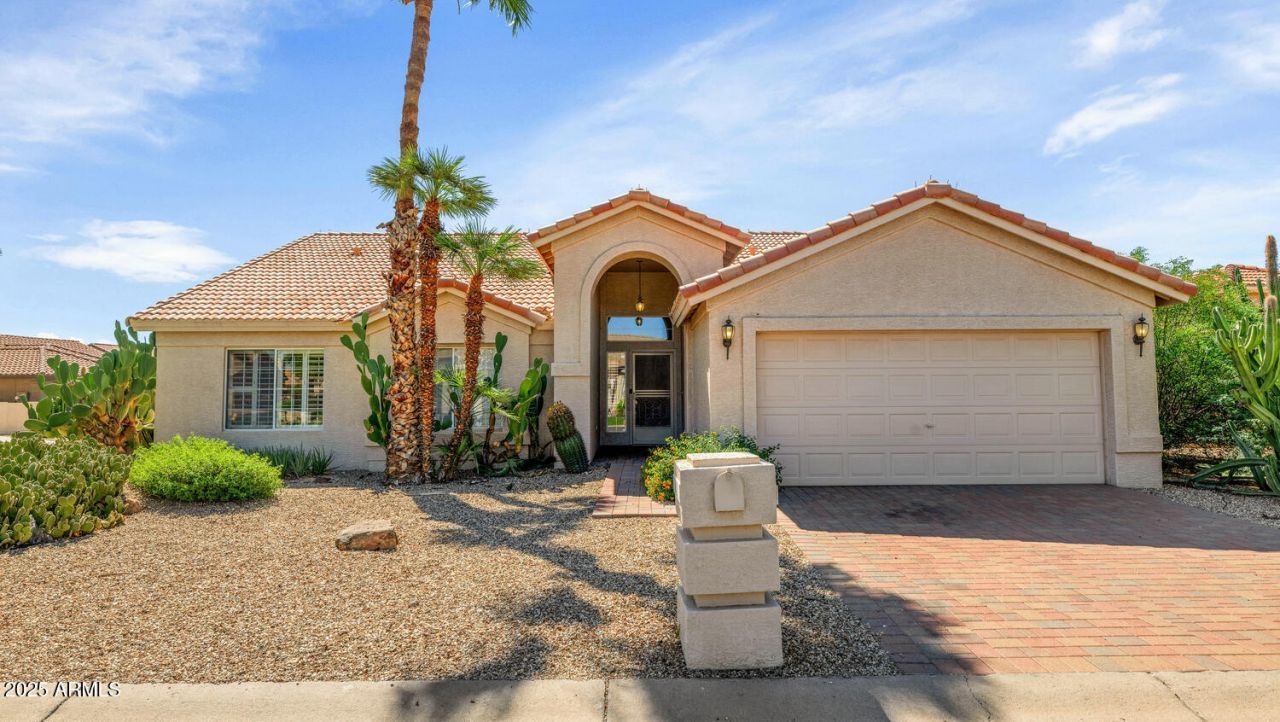 10023 E Arrowvale Drive, Sun Lakes, AZ 85248 Main Photo