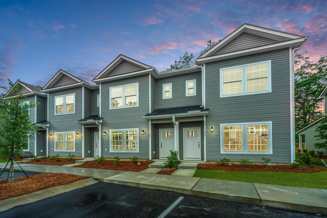 1301 Twin Rivers Drive Wando, SC 29492