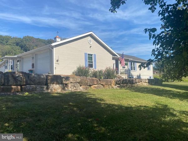 158 FARM DRIVE, THOMPSONTOWN, PA 17094