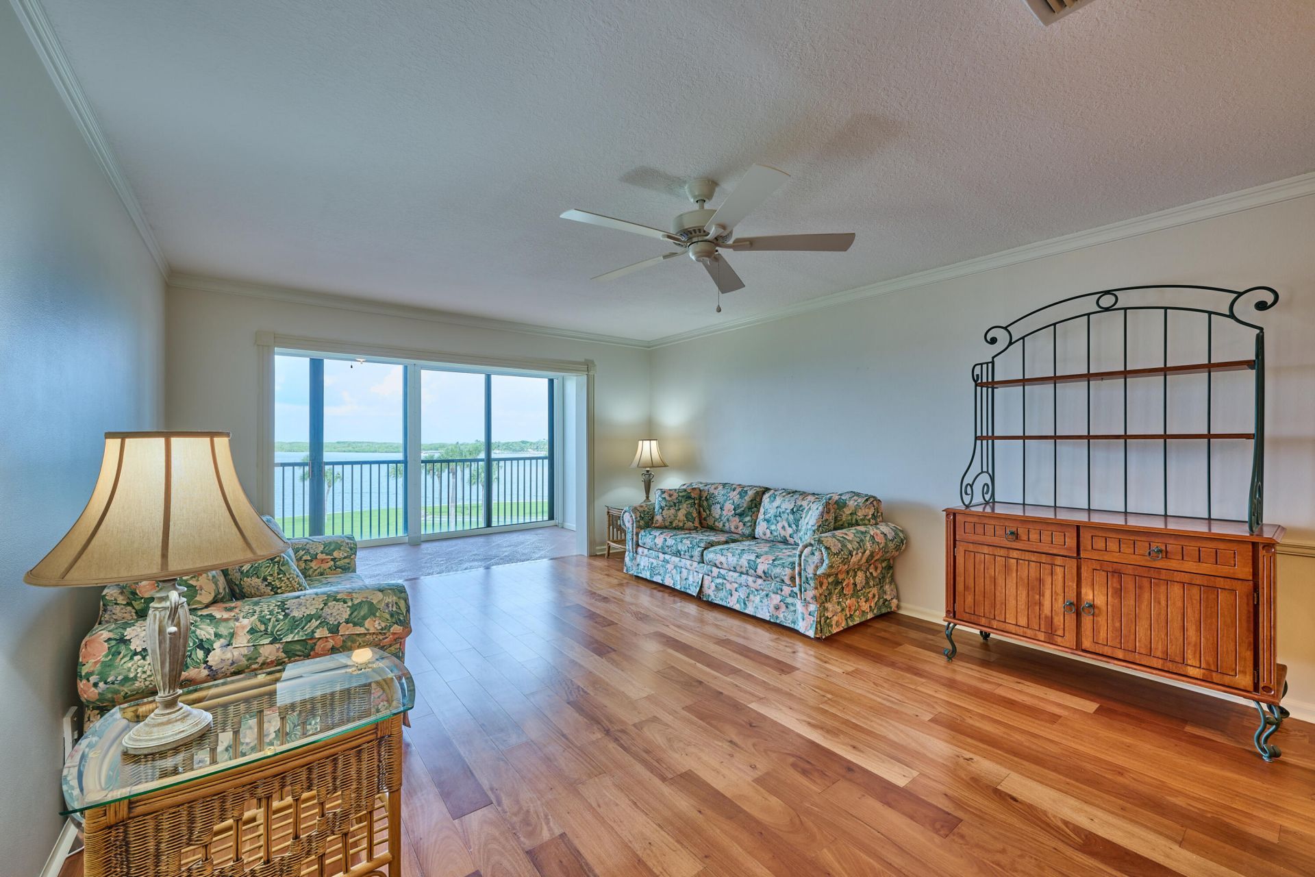 200 Intracoastal Place, Unit 402, Jupiter, FL 33469 Photo