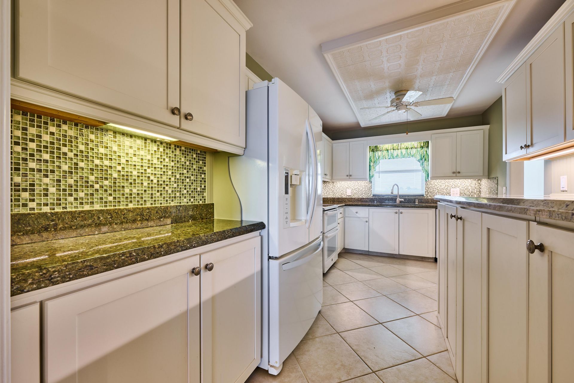 200 Intracoastal Place, Unit 402, Jupiter, FL 33469 Photo