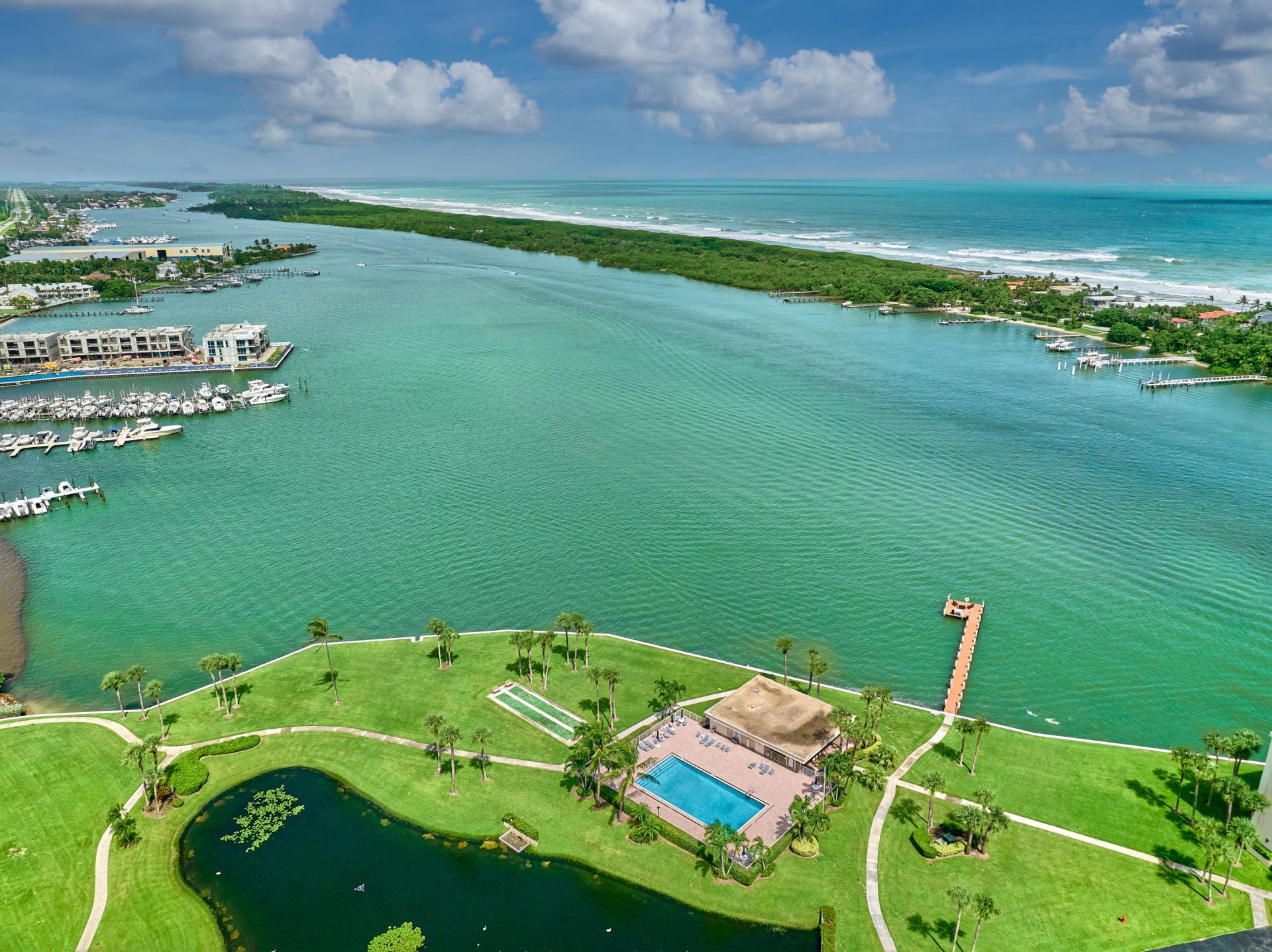 200 Intracoastal Place, Unit 402, Jupiter, FL 33469 Photo