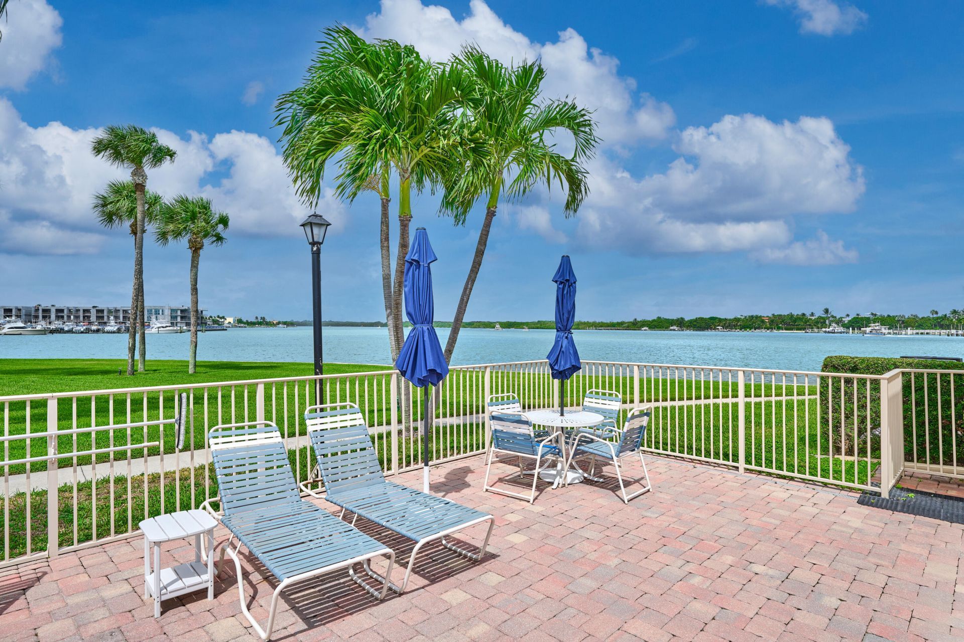 200 Intracoastal Place, Unit 402, Jupiter, FL 33469 Photo