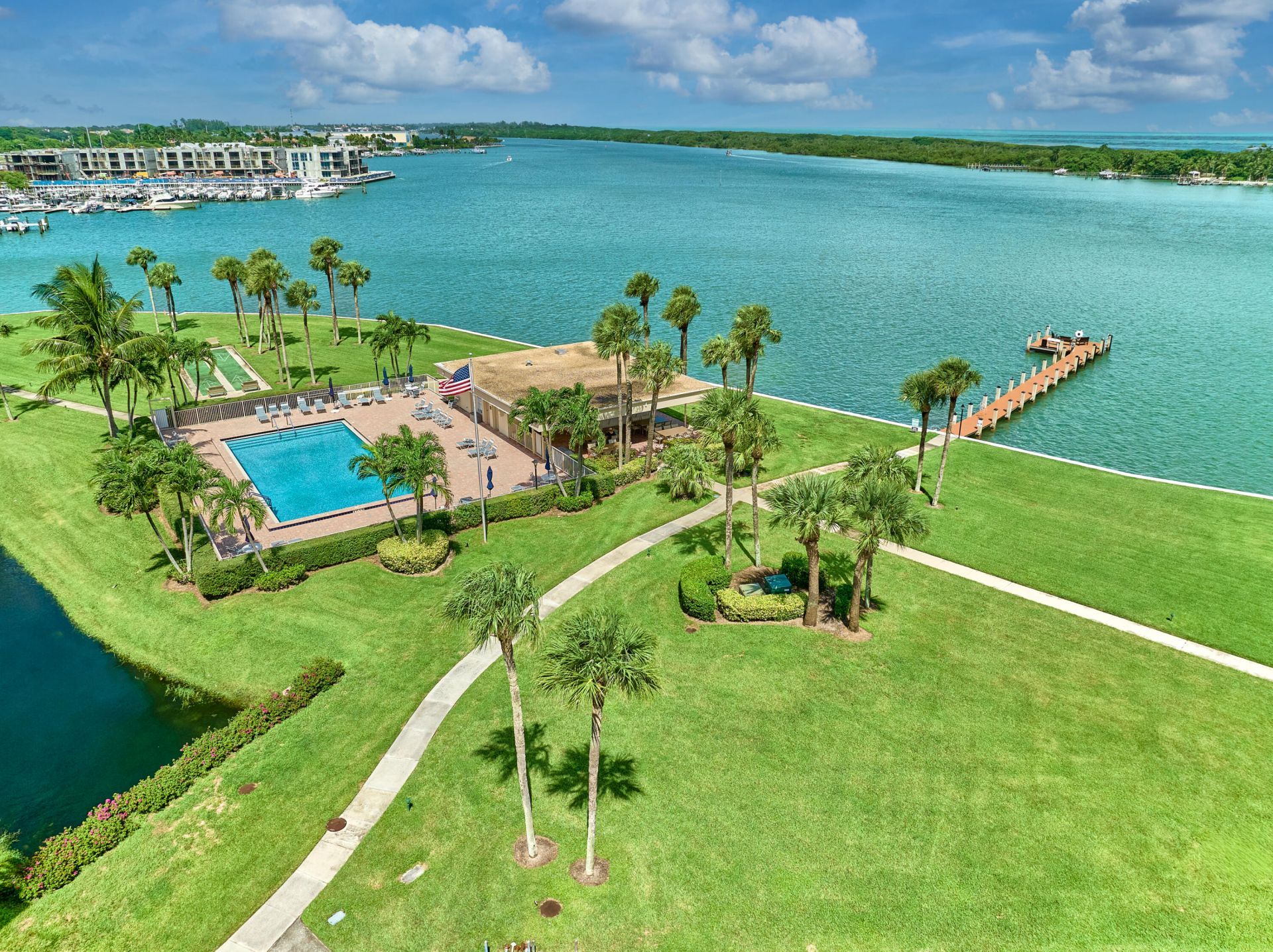 200 Intracoastal Place, Unit 402, Jupiter, FL 33469 Photo