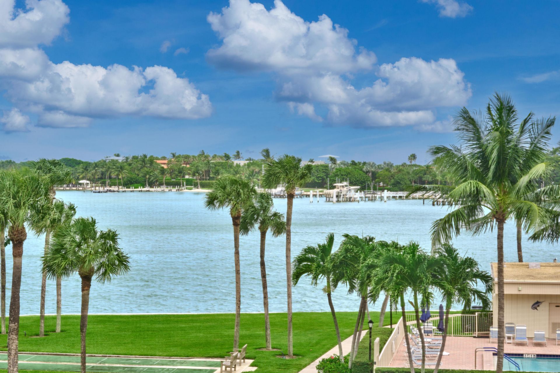 200 Intracoastal Place, Unit 402, Jupiter, FL 33469 Photo