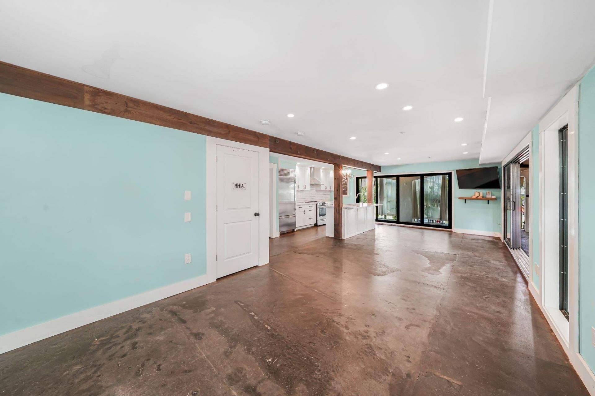 512 SW Saint Lucie Crescent, Stuart, FL 34994 Photo