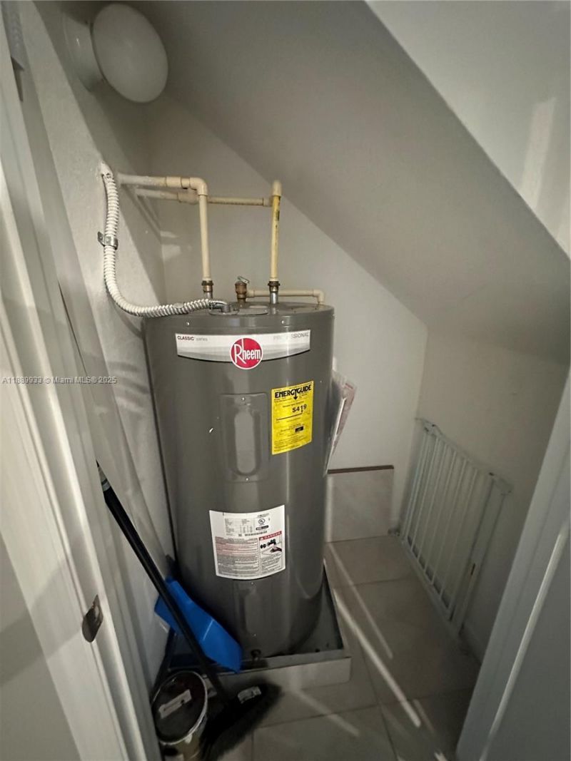 2800 NW 180th St, Miami Gardens, FL 33056 Photo