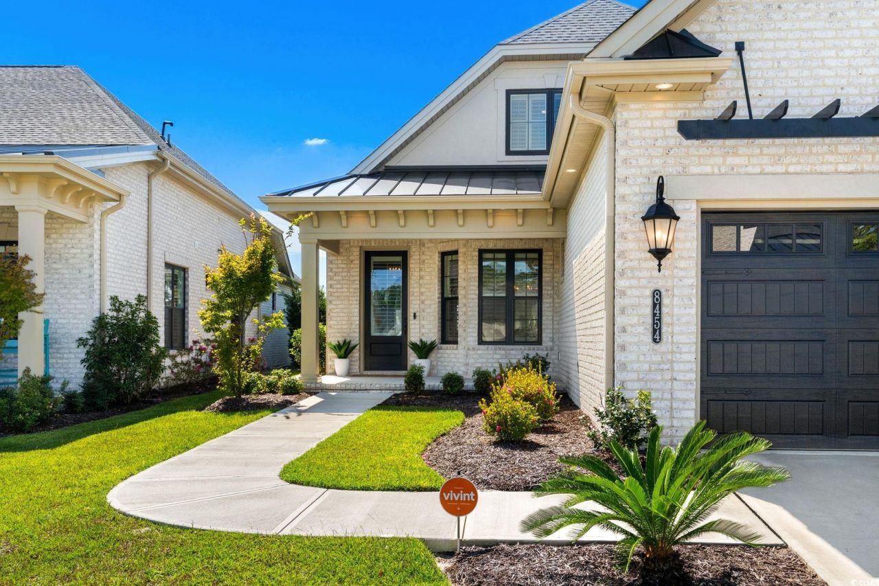 8454 Cape Dutch Loop Photo 2