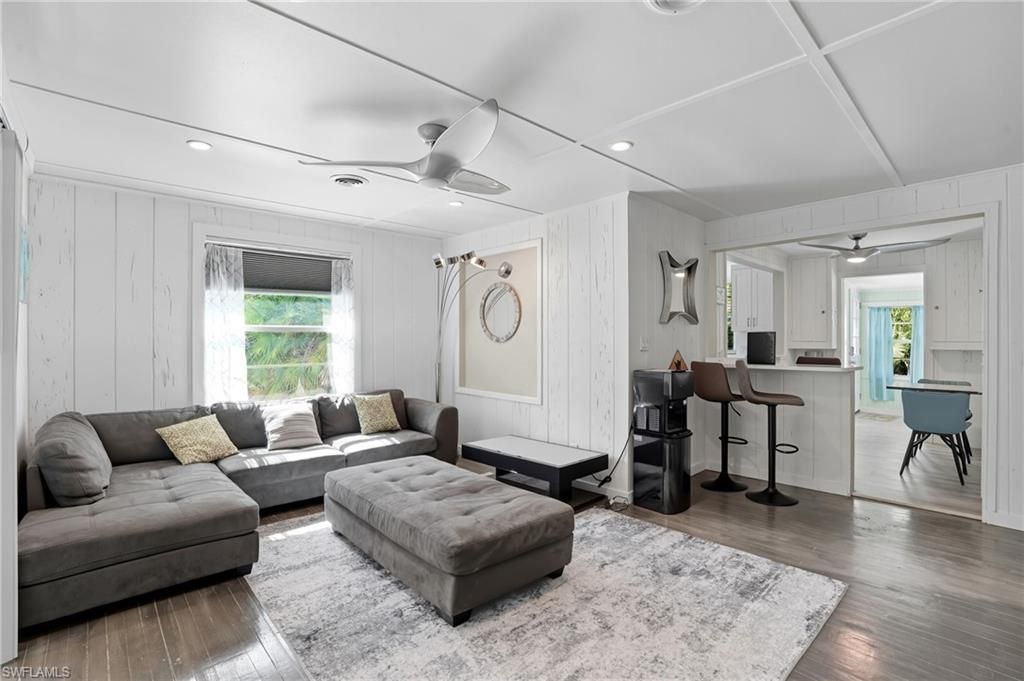 167 Coconut Dr, Fort Myers Beach, FL 33931 Photo