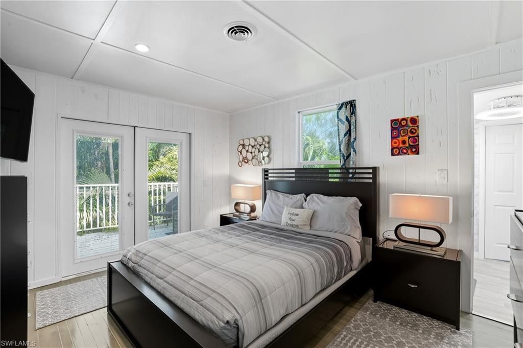 167 Coconut Dr, Fort Myers Beach, FL 33931 Photo