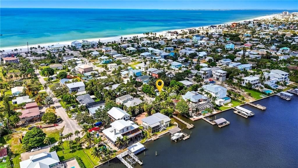 167 Coconut Dr, Fort Myers Beach, FL 33931 Photo