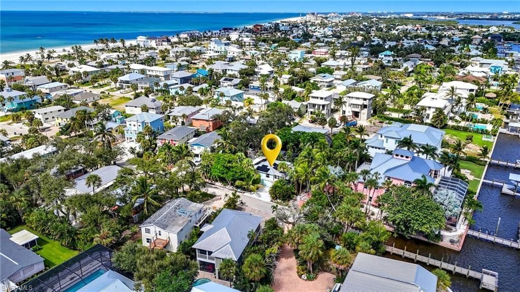 167 Coconut Dr, Fort Myers Beach, FL 33931 Photo