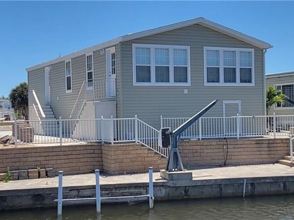 4684 Lahaina LN , BONITA SPRINGS, FL 34134