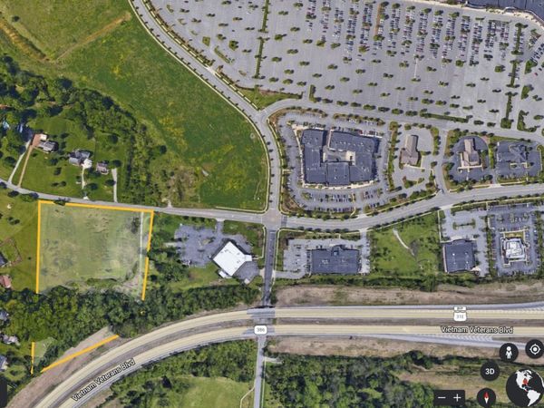 750 Forest Retreat Rd , Hendersonville, TN 37075