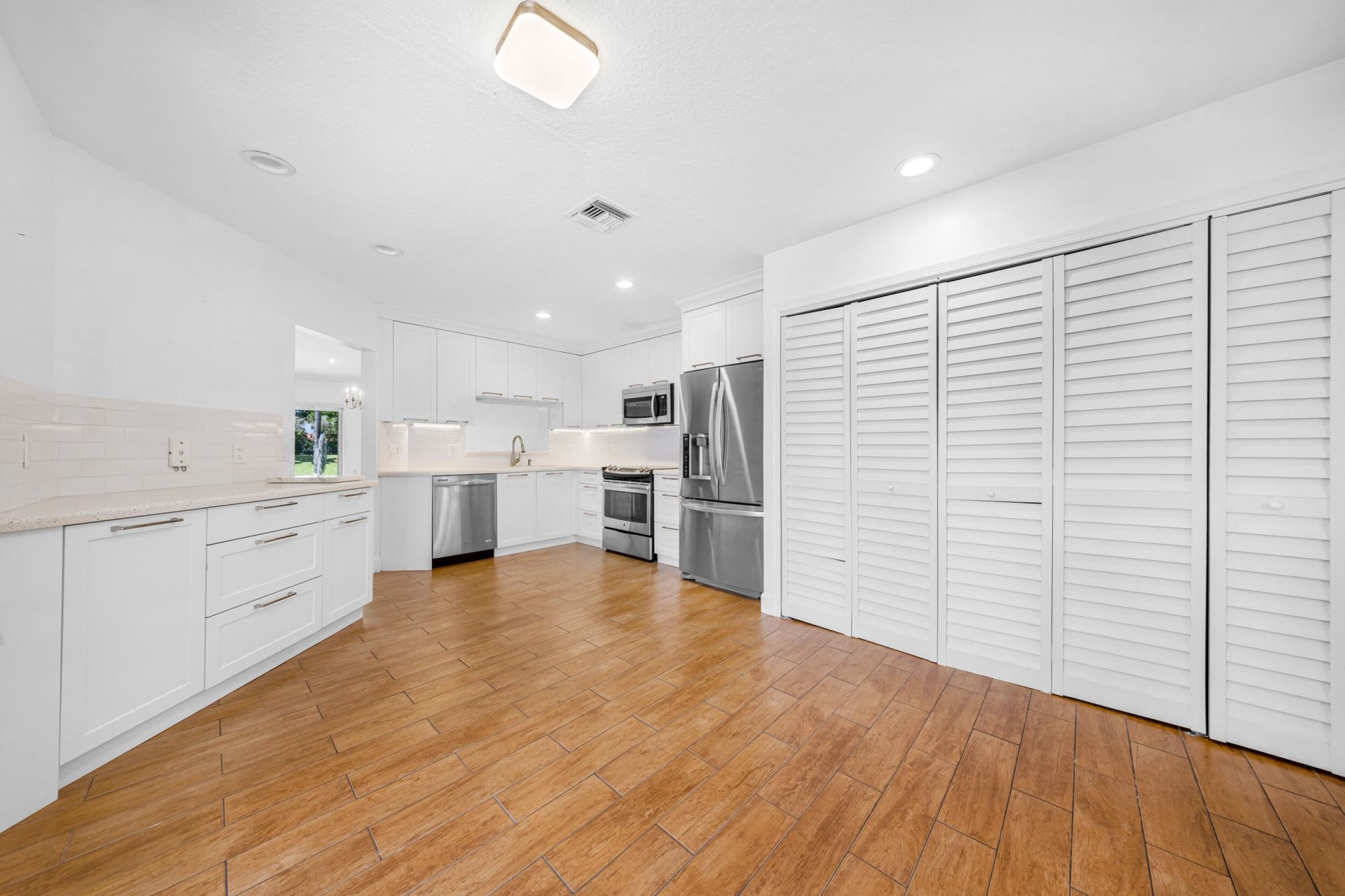 4106 Carriage Drive, Unit C2, Pompano Beach, FL 33069 Photo