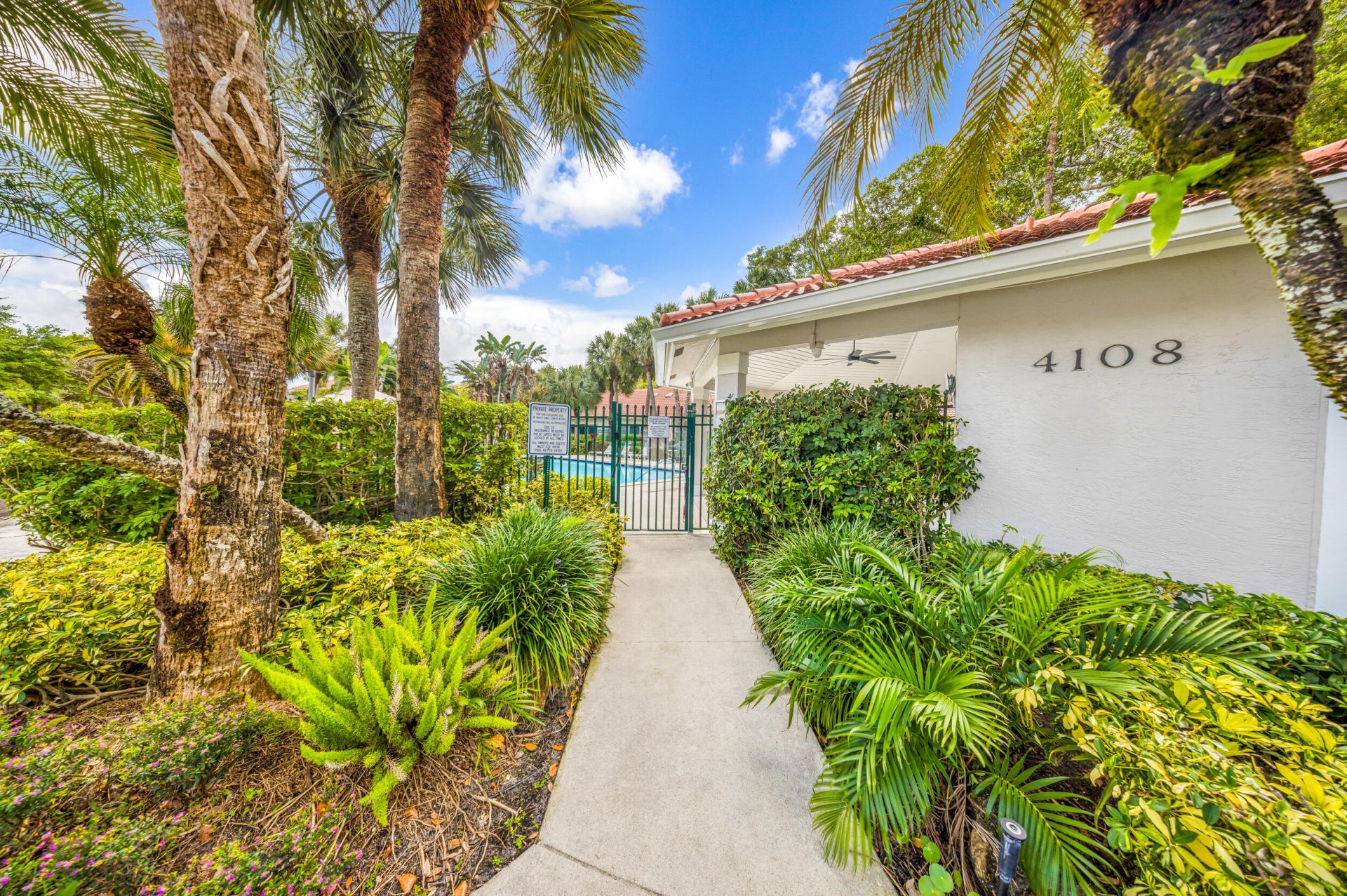 4106 Carriage Drive, Unit C2, Pompano Beach, FL 33069 Photo