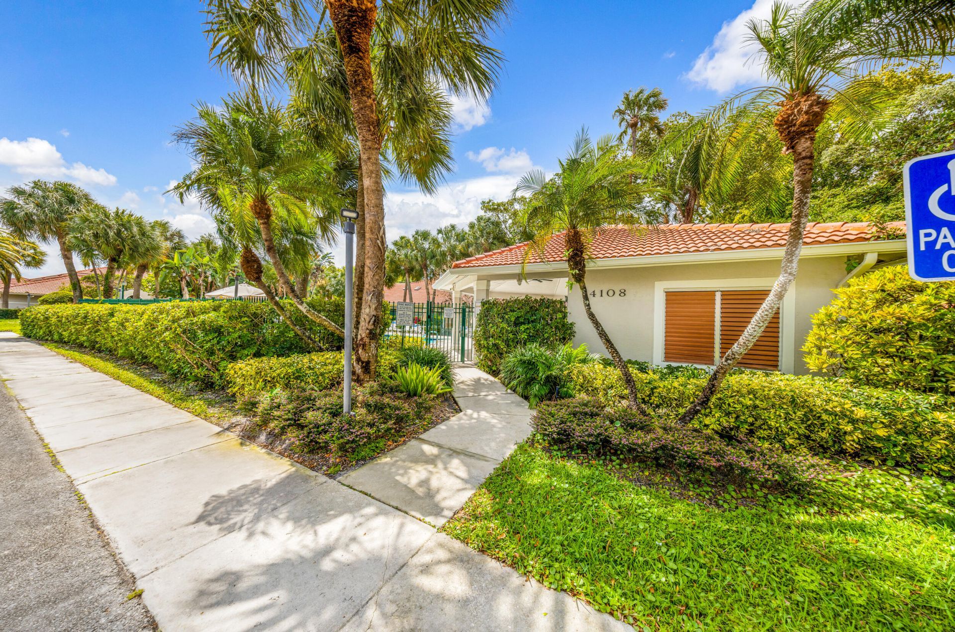4106 Carriage Drive, Unit C2, Pompano Beach, FL 33069 Photo