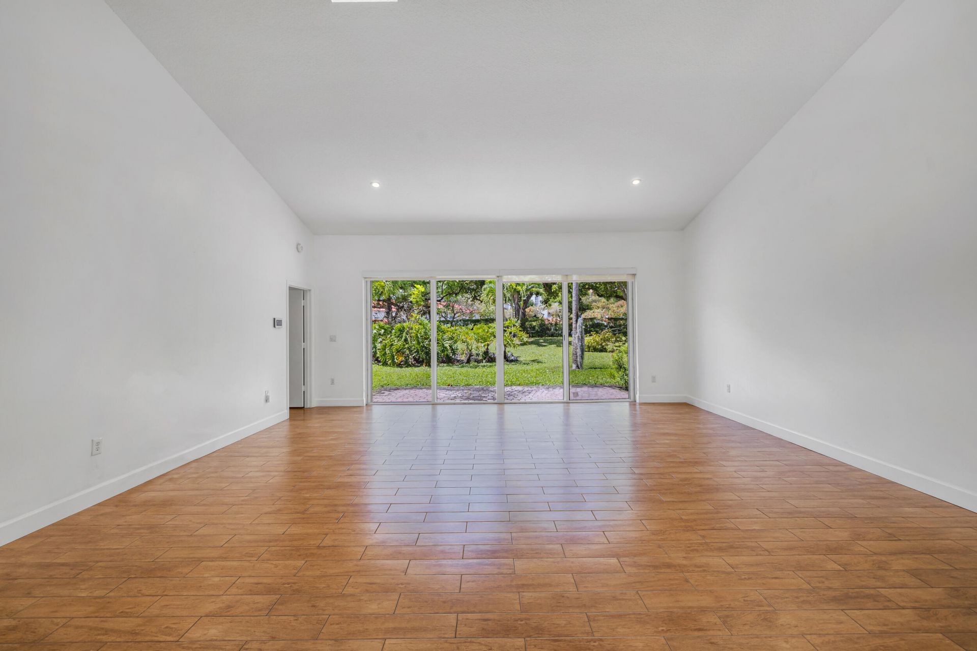 4106 Carriage Drive, Unit C2, Pompano Beach, FL 33069 Photo