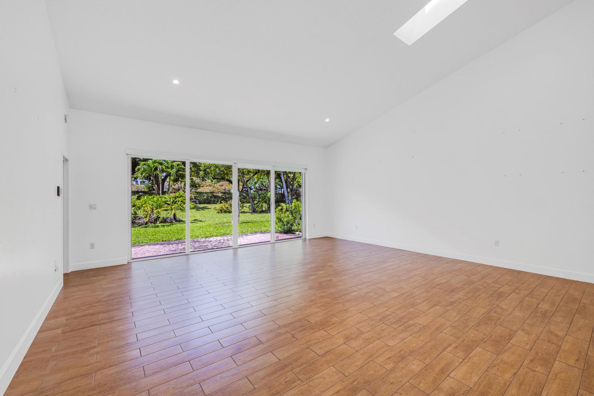 4106 Carriage Drive, Unit C2, Pompano Beach, FL 33069 Photo