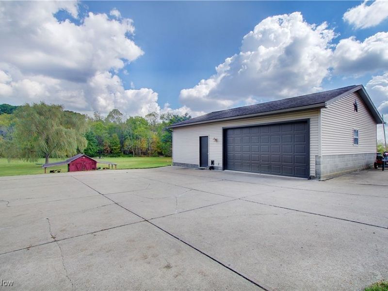 14015 Stimmel Street NE, Paris, OH 44669 Photo 30