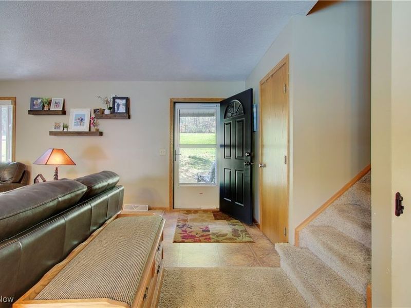 14015 Stimmel Street NE, Paris, OH 44669 Photo 7